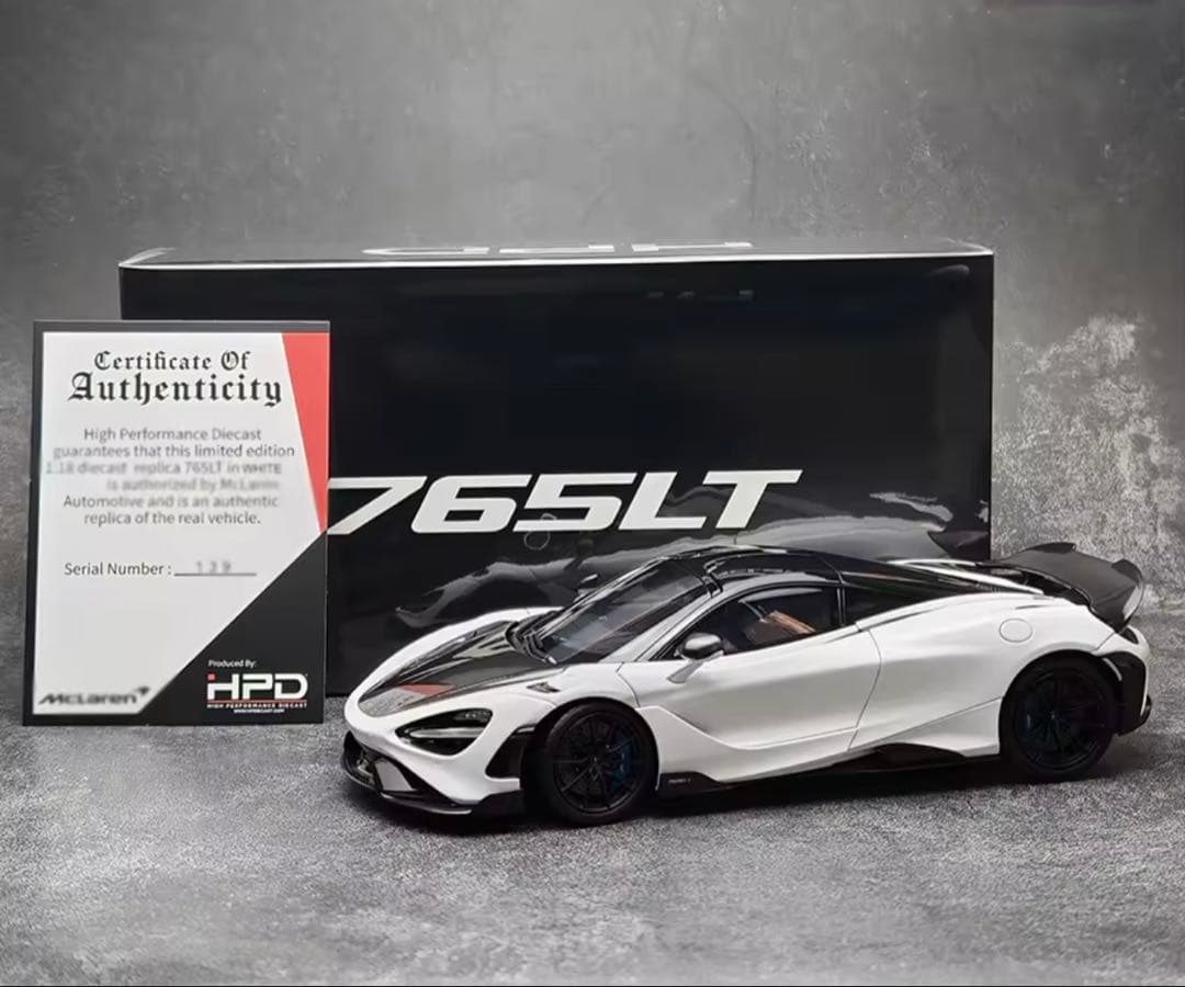 McLaren 765LT 1/18スケールモデルミニカー
