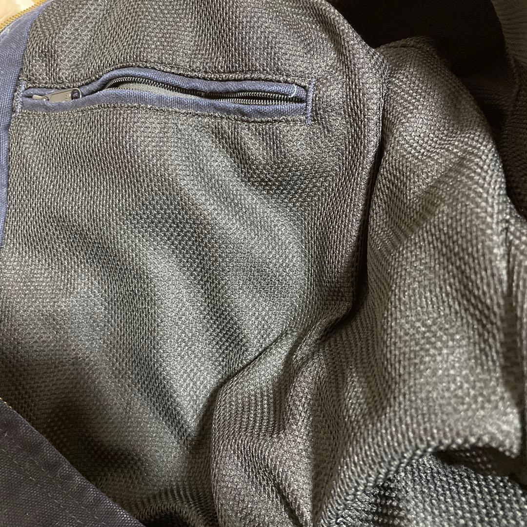 Carhartt フード付きジャケット ネイビー