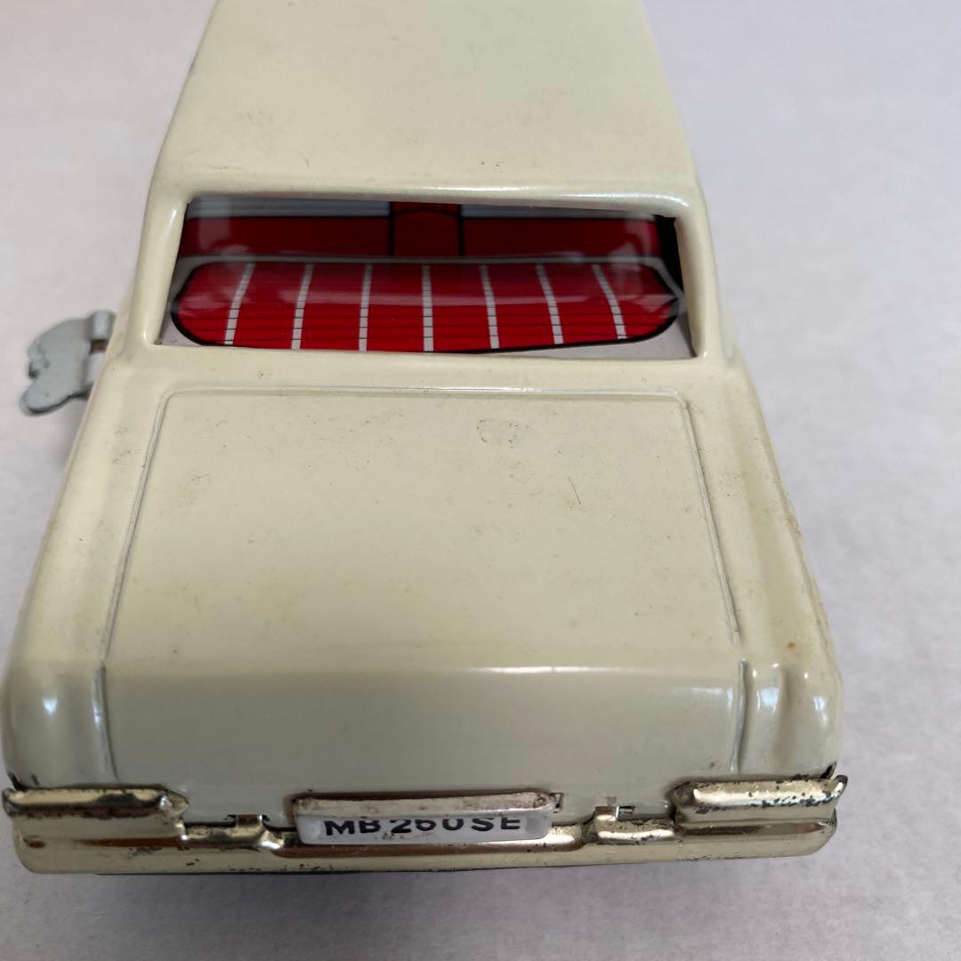 市村商店　プリキの自動車　MERCEDES BENZ 250SE