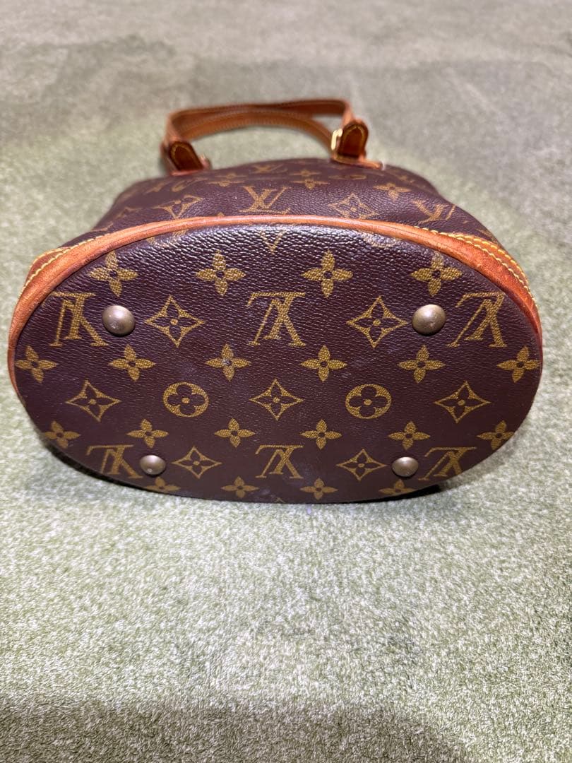 ルイヴィトン バケツ