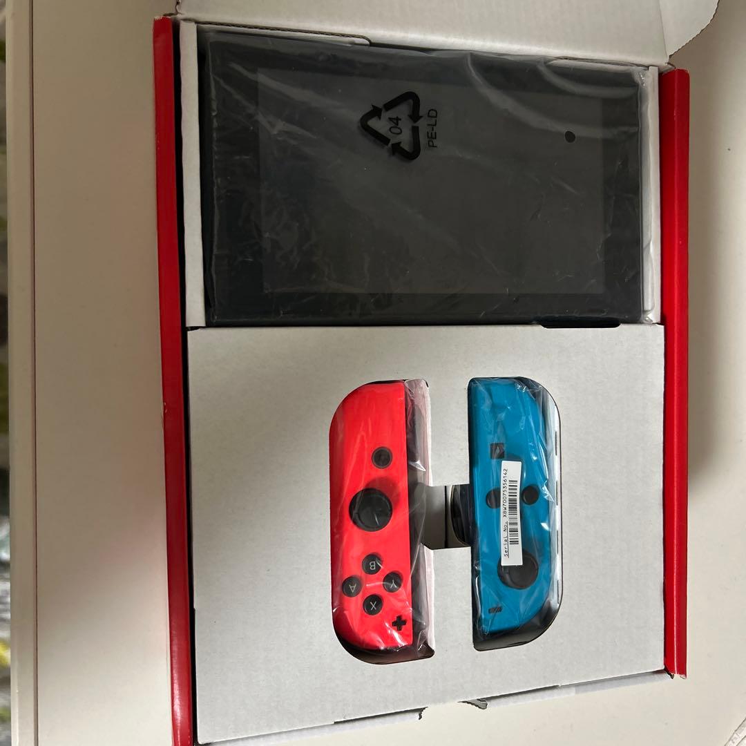 『美品』Nintendo Switch 本体 コントローラー新品