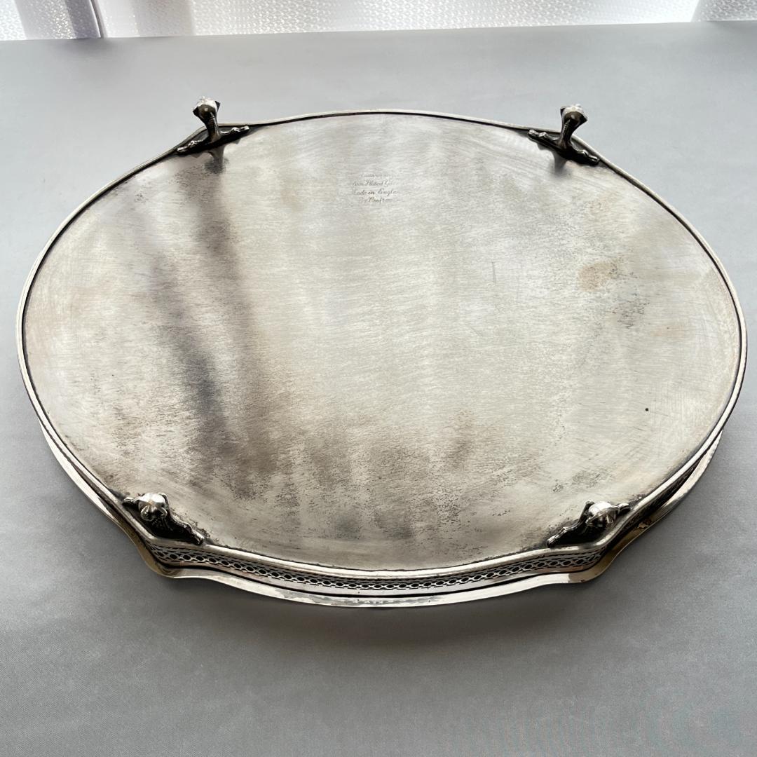 【英国】 ビクトリアンのギャラリートレー 41cm 【シルバープレート】