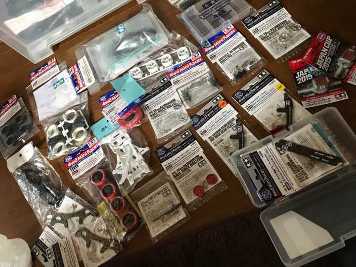 ミニ四駆 引退、レア新品パーツ多数