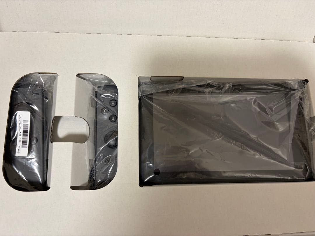 チ*ン様 ＊Nintendo Switch 本体 ブラック 桃太郎電鉄付き＊