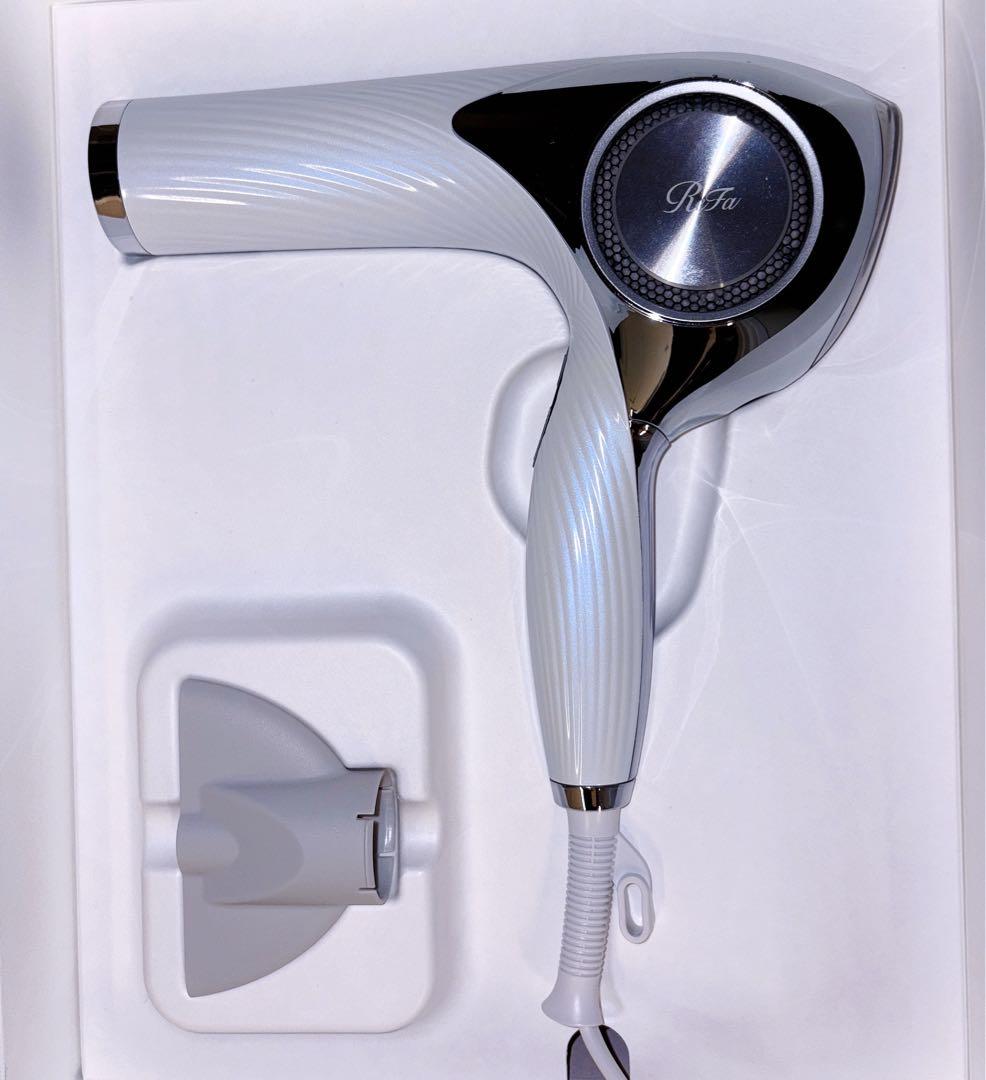 【つき】リファ Refa ビューテック ドライヤープロ ホワイト