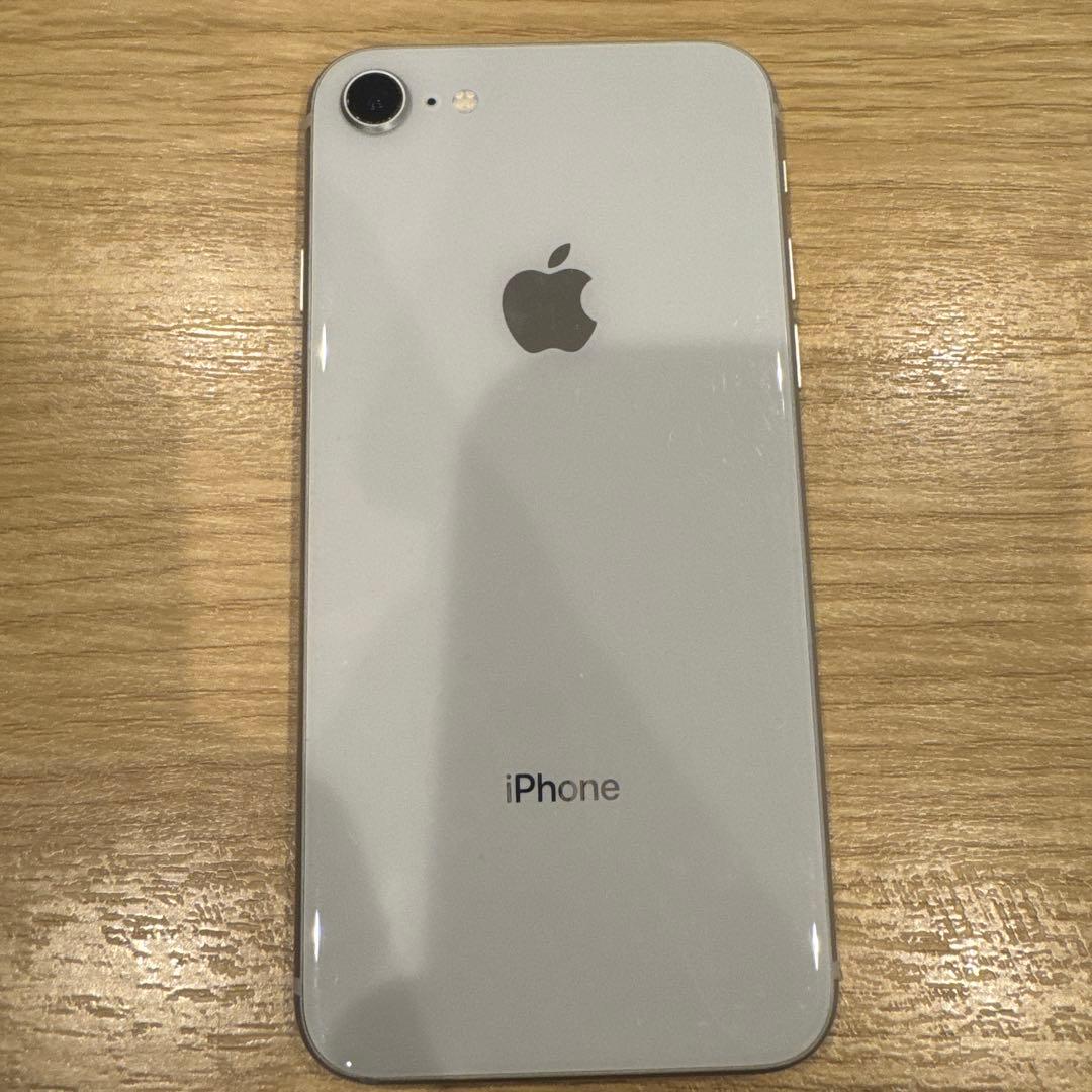 Apple iPhone8 64GB シルバー