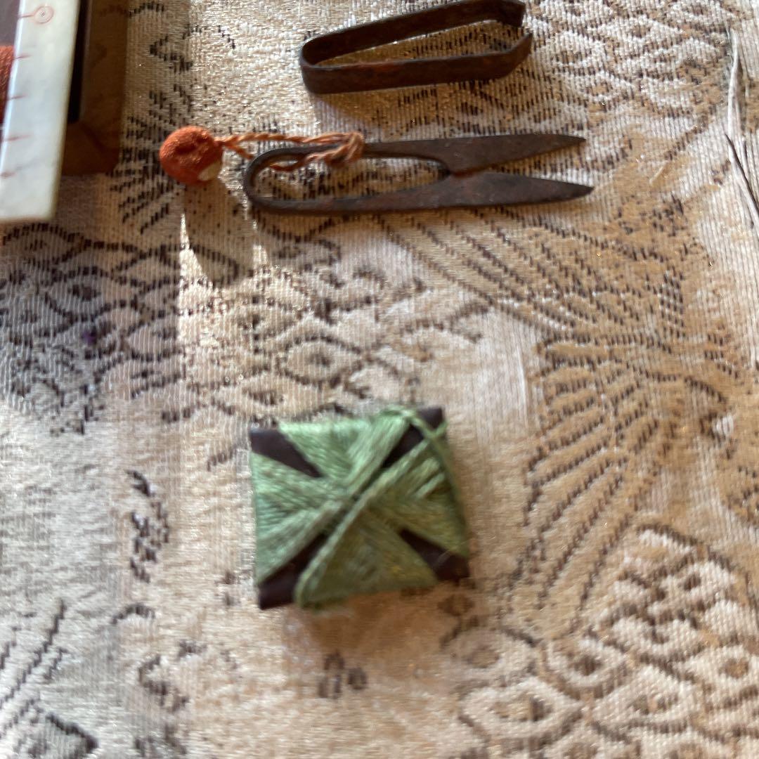 裁縫銅製小箱　更紗