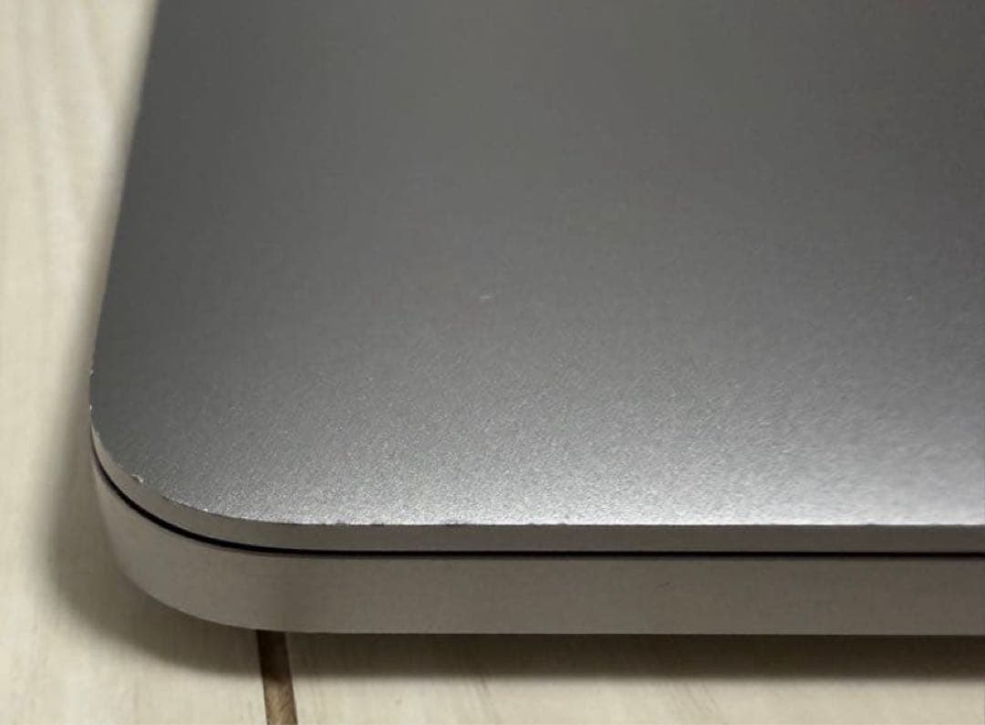 MacBook Pro スペースグレー Retina ディスプレイ