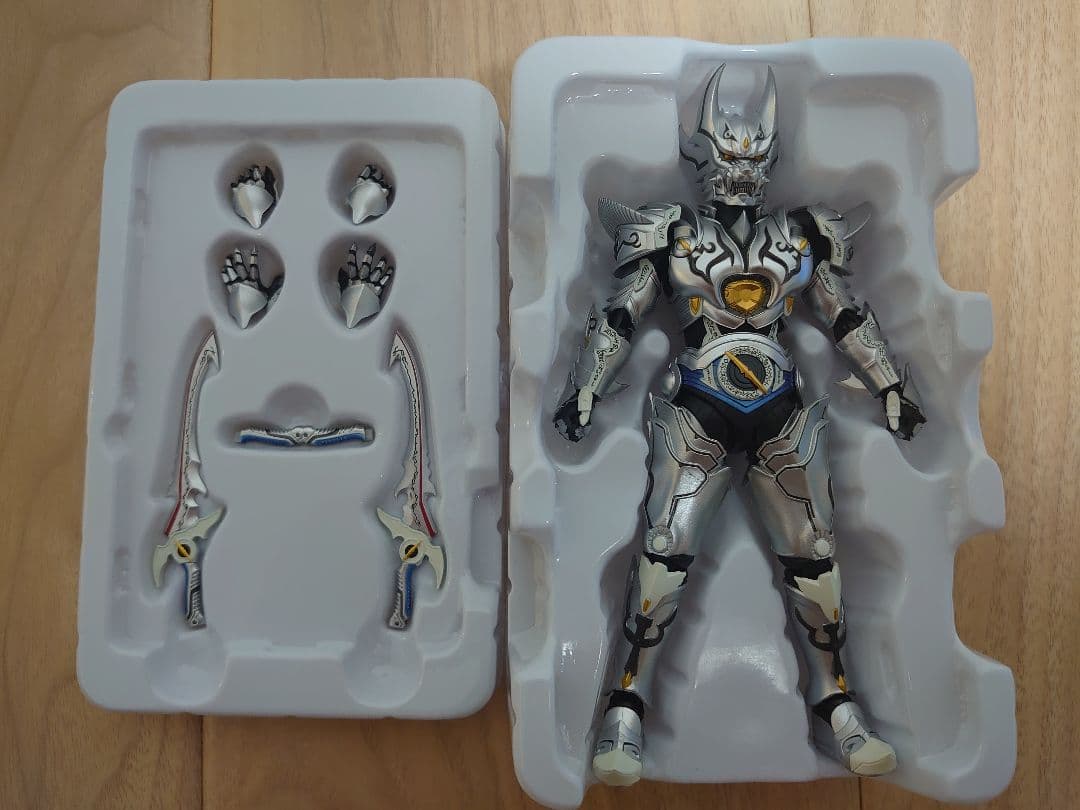 mamo　真骨彫　銀河騎士　絶狼　ゼロ