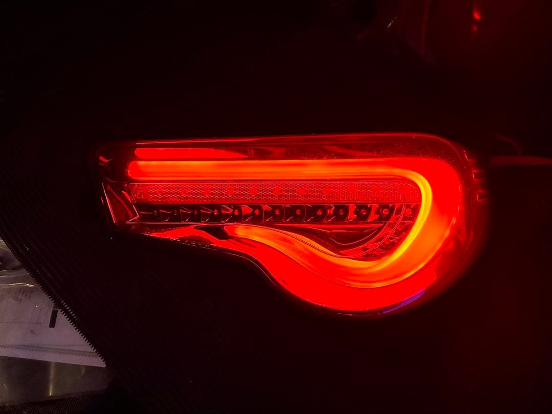 VALENTIスモークテールランプ 86 ZN6