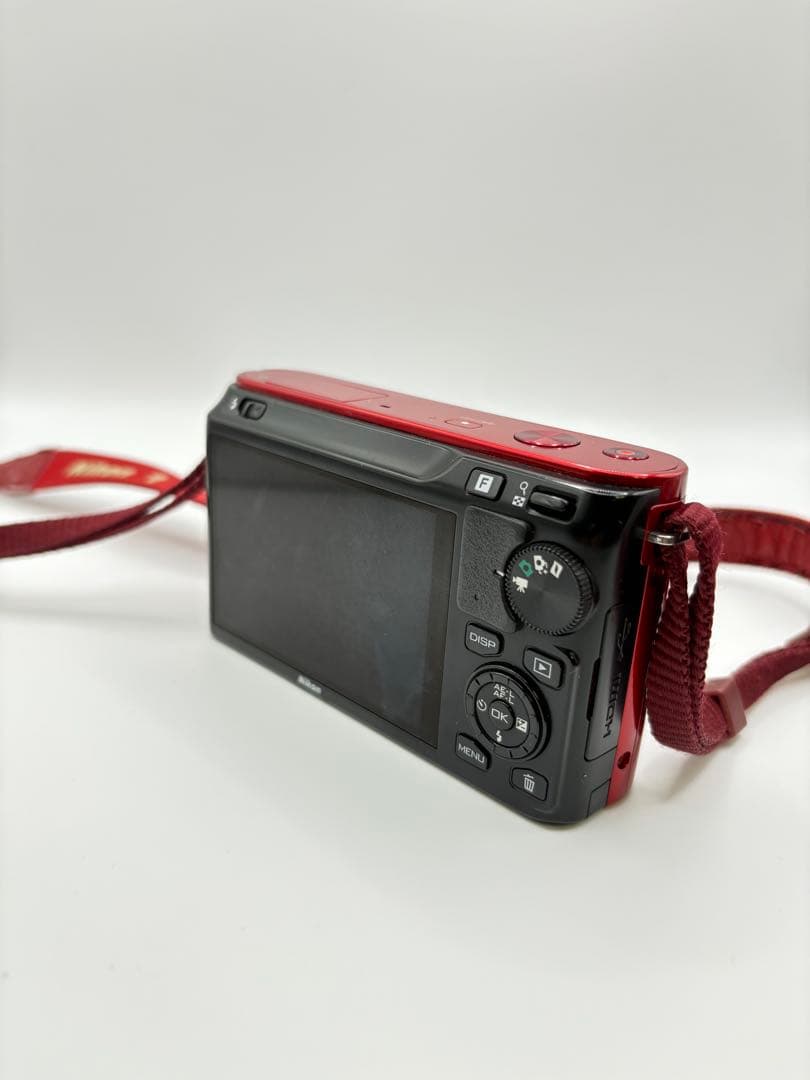 Nikon1 J1 ミラーレス一眼カメラ　本体