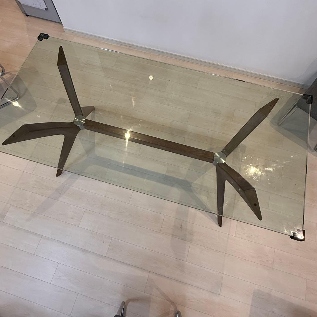 出品8/9まで！！カリガリス　ダイニングテーブル