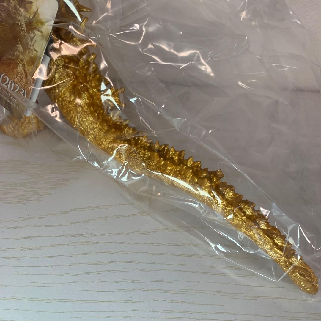 ゴジラ フィギュア 2023 ゴールド