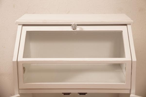 アンティーク調 ガラス キャビネット　コレクションボード　飾り棚