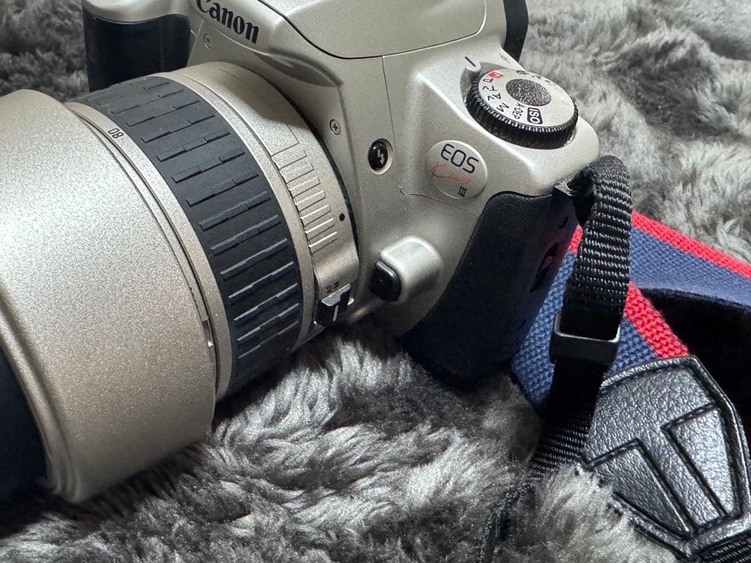 Canon EOS Kiss III Kit フィルム一眼レフカメラ　レンズ付き