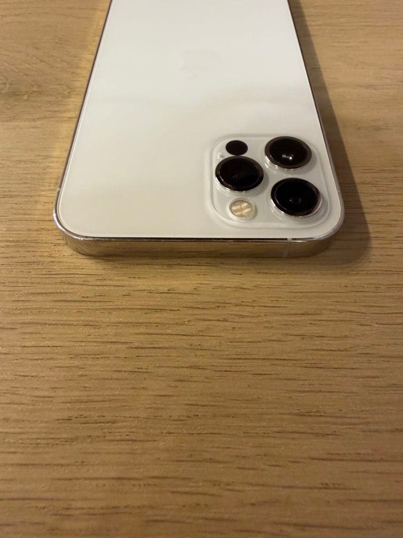 Apple iPhone 12 Pro ホワイト 本体