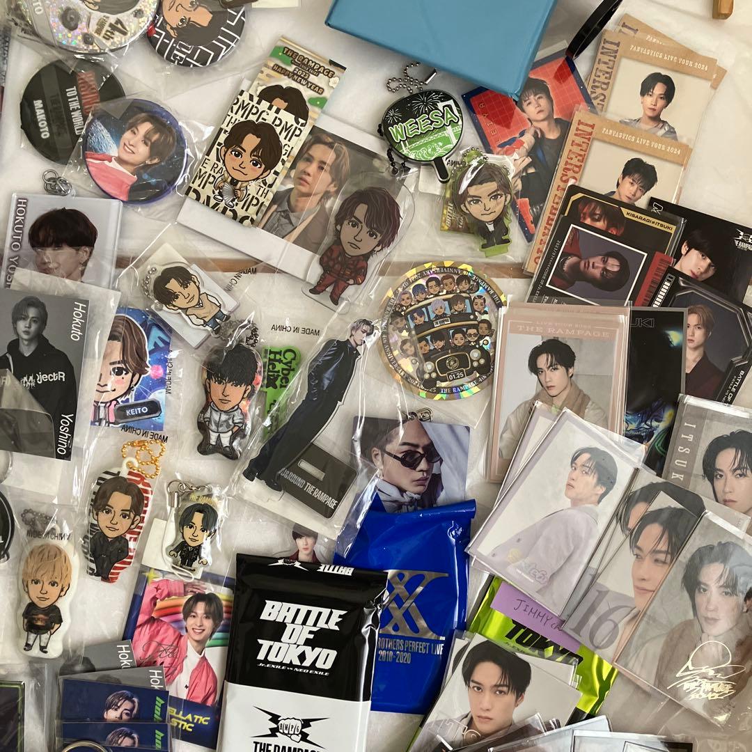 LDH グッズ カード アクスタ フォトキー バッジ 大量 まとめ売り