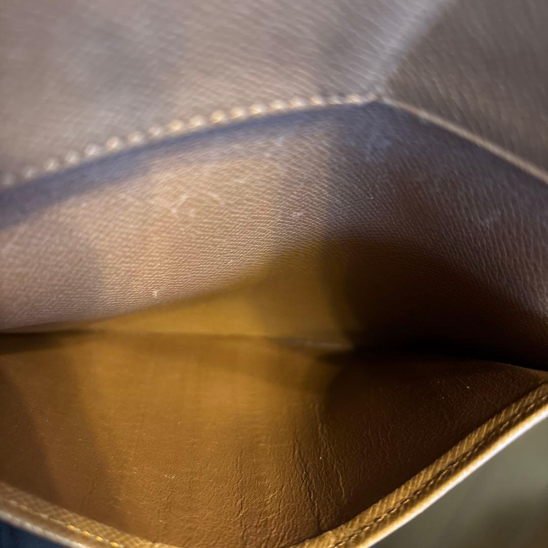 ルイヴィトン　パスポートケース　M60176