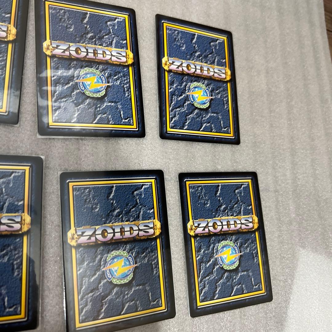 ゾイドバトルカードゲーム　炸裂装甲板