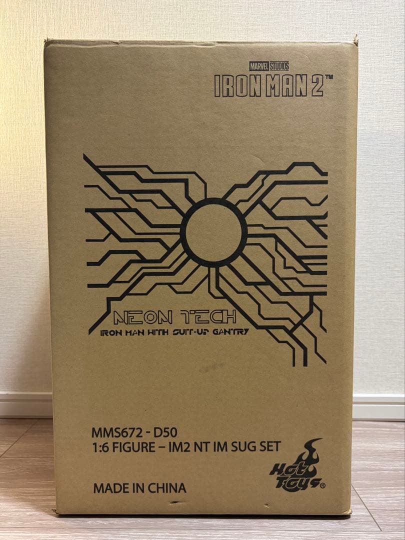 【DIECAST】アイアンマン・マーク4限定ネオンテック版パワードスーツ装着機付