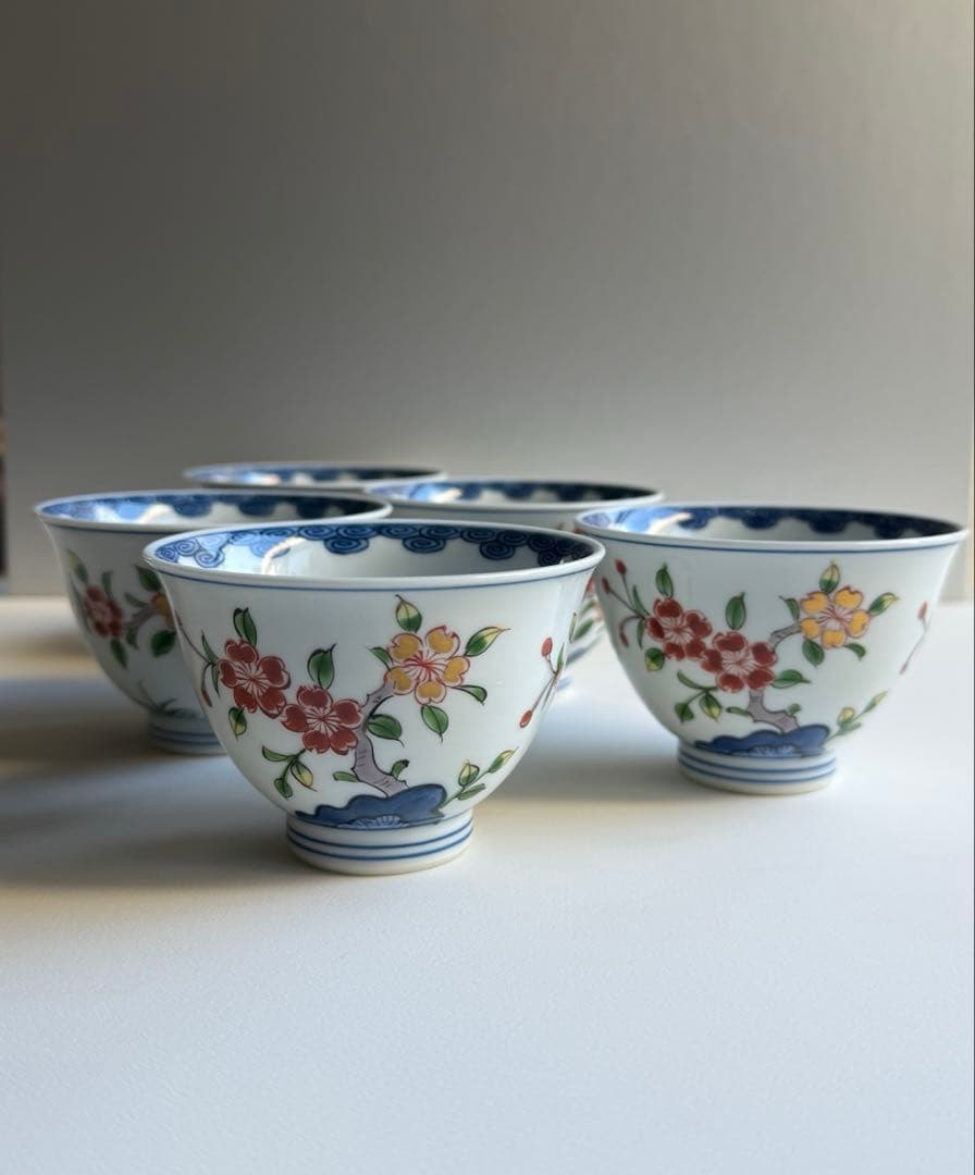 【有田焼】【源右衛門窯】染錦 桜花図 湯呑　5客