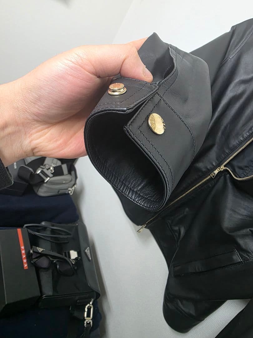 エンメティ ユリ ゴールドジップ 46 giappone