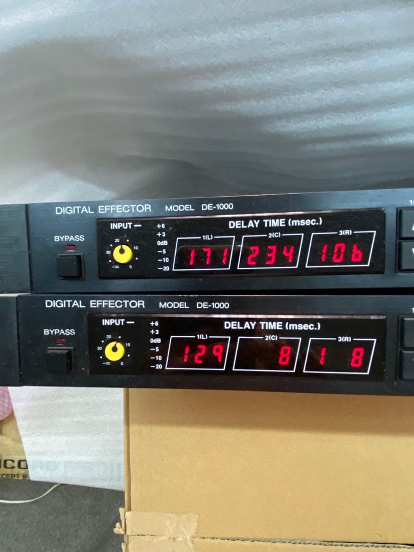 オーディオ　DE-1000 TOA デジタルエフェクタ　2台