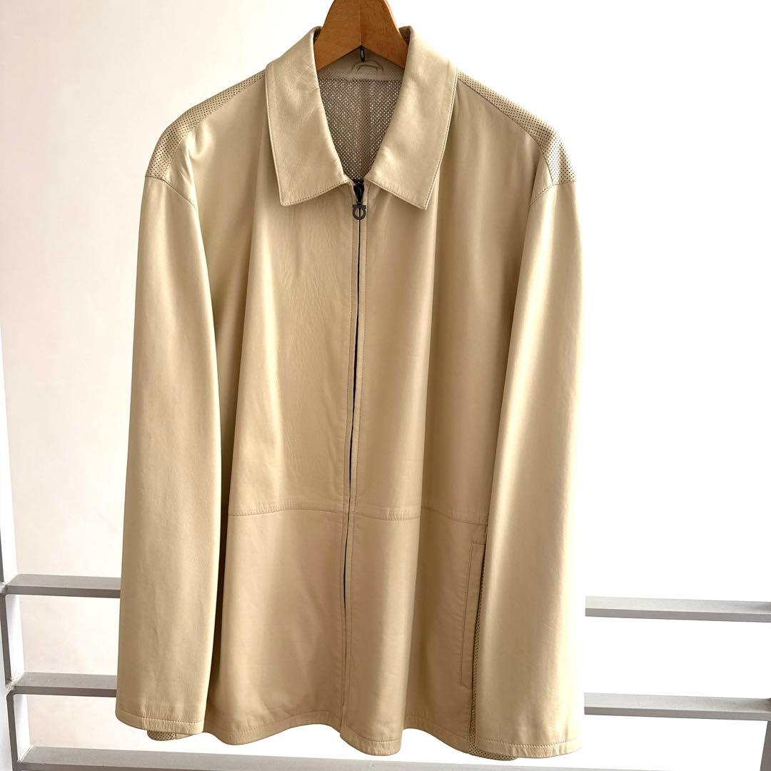 フェラガモ レザージャケット