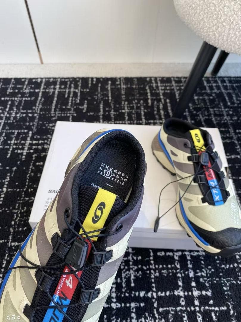 SALOMON XT-4 MULE エムエムシックス