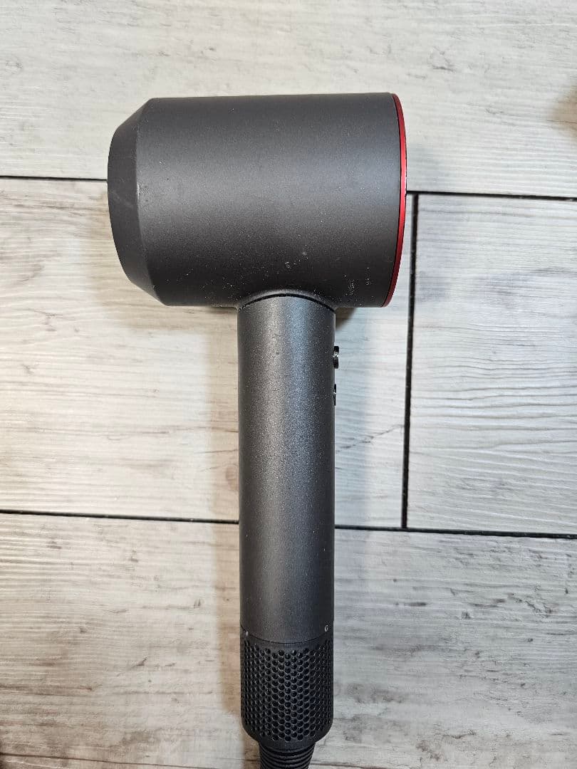 圧倒的最安　保証付　ダイソン　メンテナンス済　dyson　レッド　1点限り！