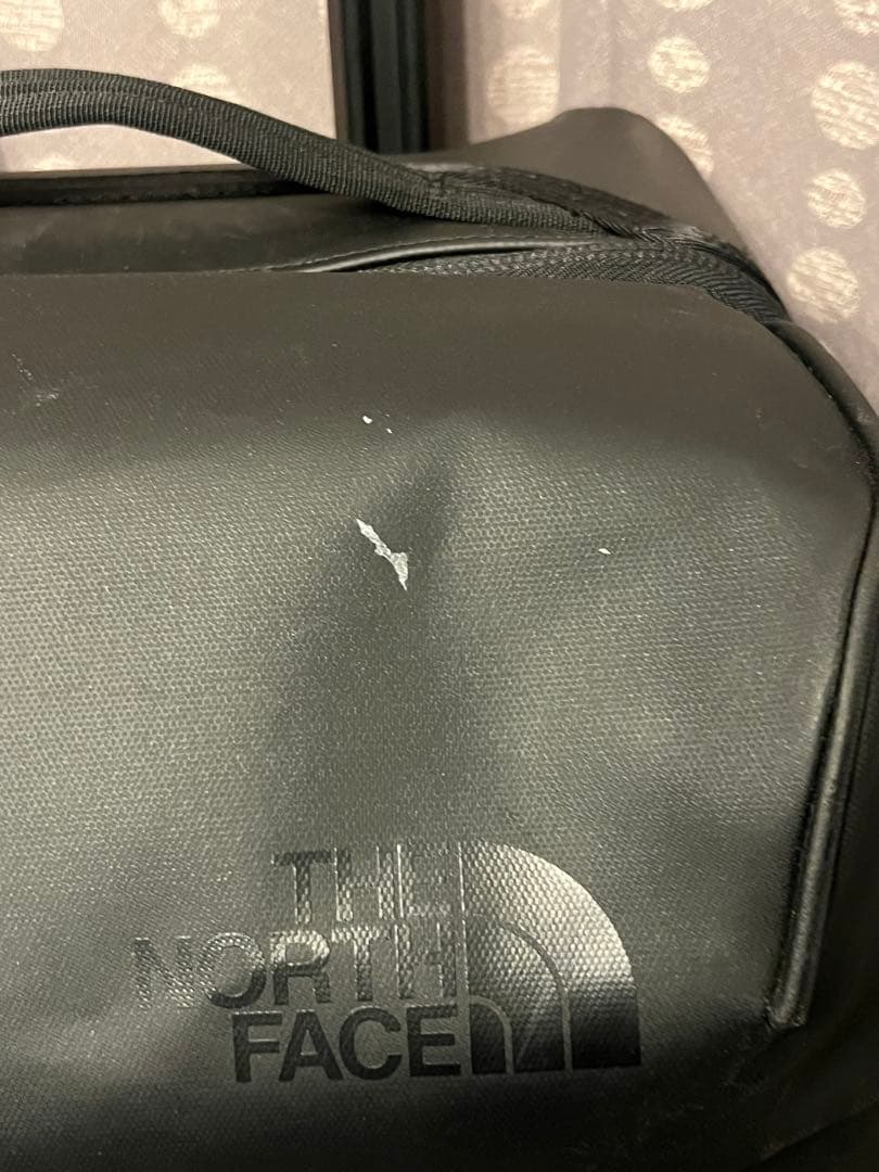 THE NORTH FACE ブラック キャリーケース　ストラトライナー