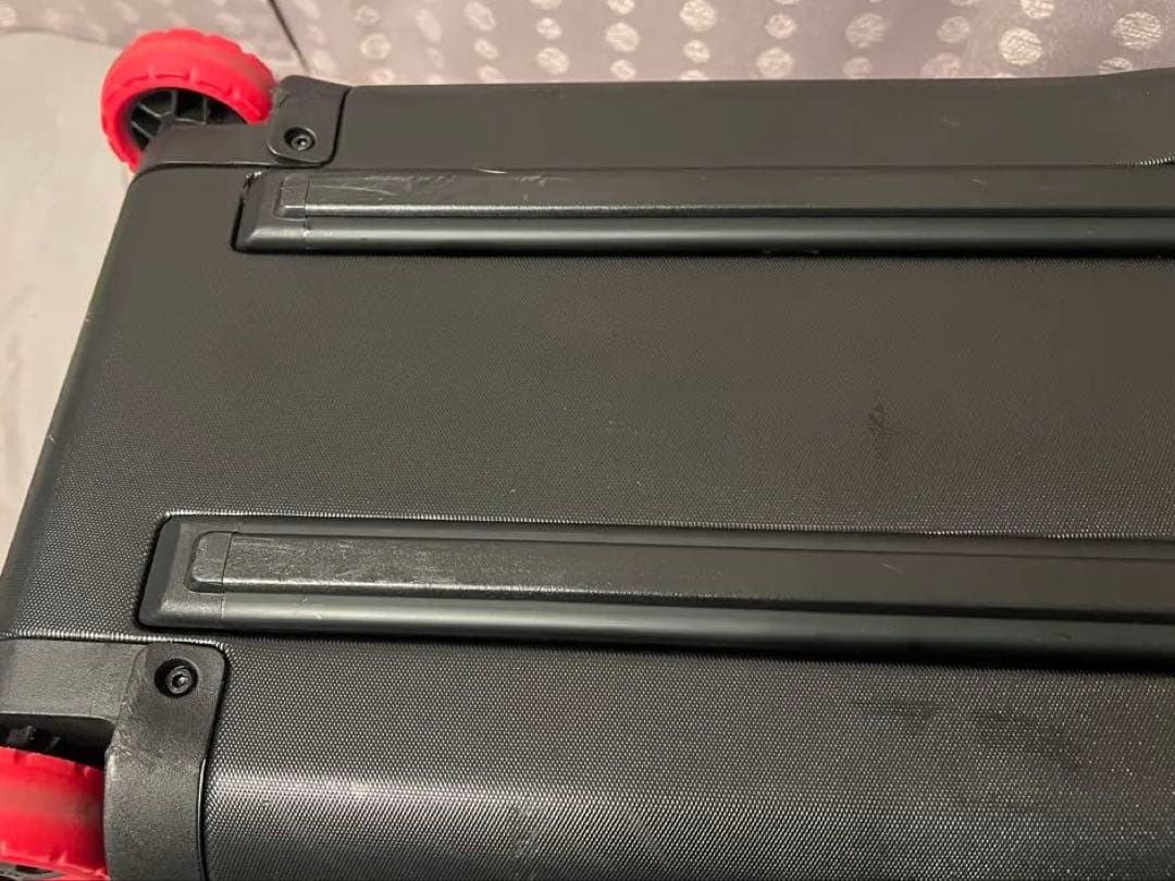 THE NORTH FACE ブラック キャリーケース　ストラトライナー