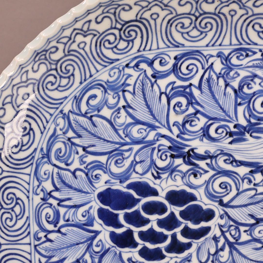 BK304　江戸期　肥前焼　古伊万里　大明成化年製　牡丹鳳凰角切刺身鉢　37㎝