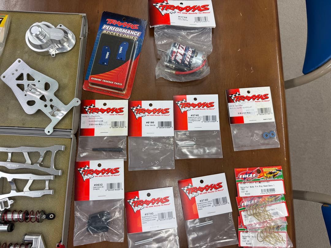 traxxasトラクサスRUSTLERvxlブラシレス2台パーツ多数アルミパーツ