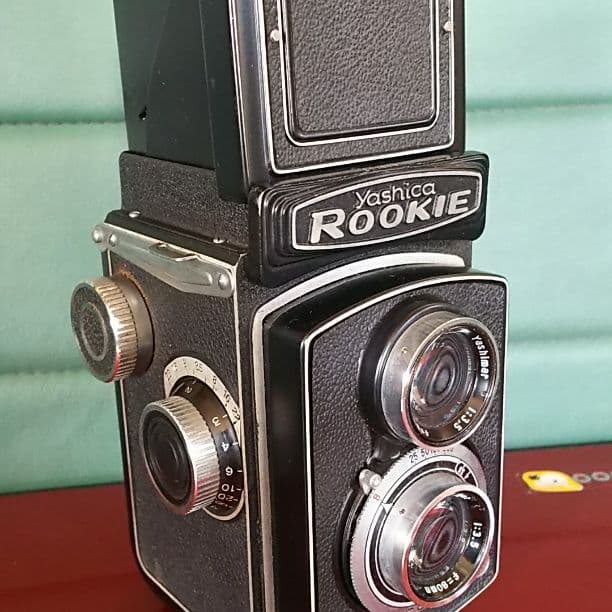 値下げします。ヤシカカメラ ロッキー ケース有り