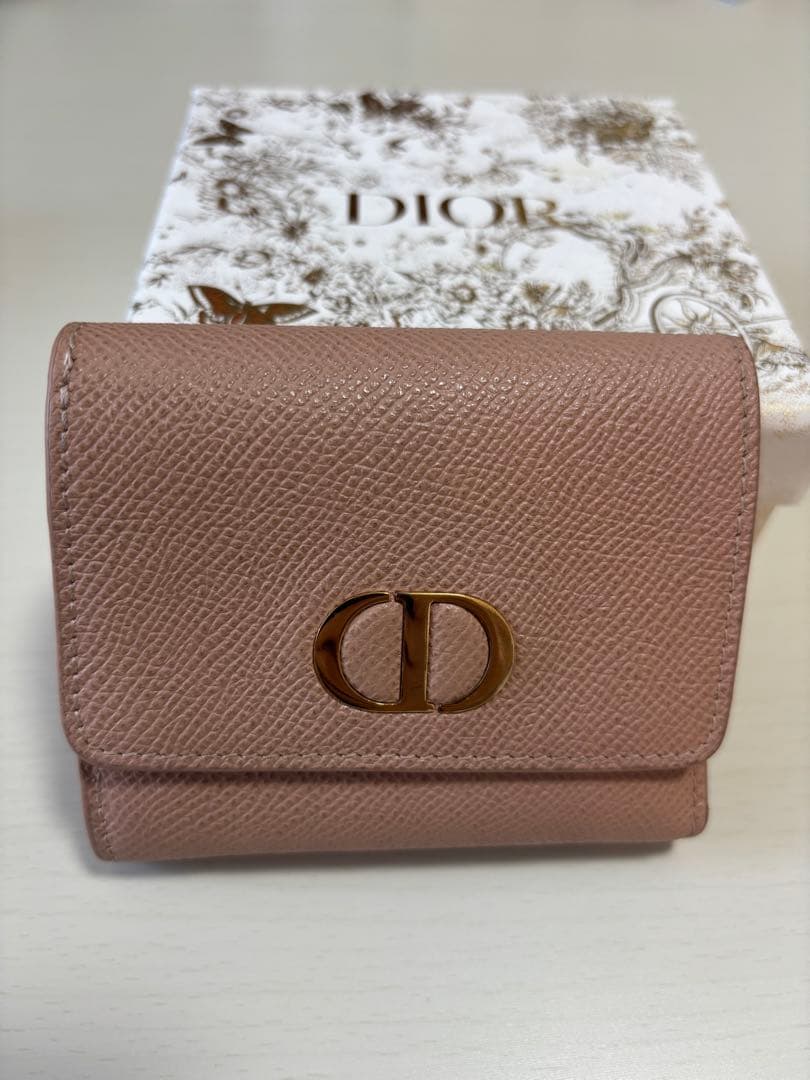 Christian Dior 三つ折り30モンテーニュロータスウォレット
