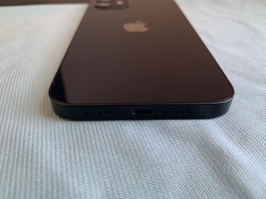 iPhone 12 256GB SIMフリー 中古 保護フィルム付き