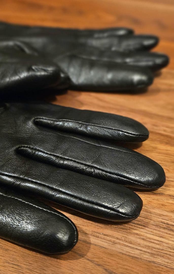 A.P.C. ブラック レザー手袋 S