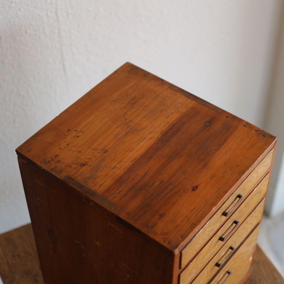 古い小引き出し　５杯