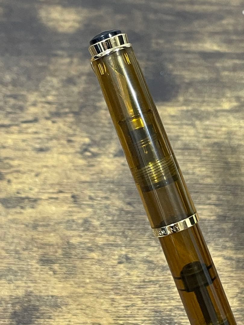 試筆のみ　2014年　特別生産色　万年筆　M200 コニャック　EF 備品付き