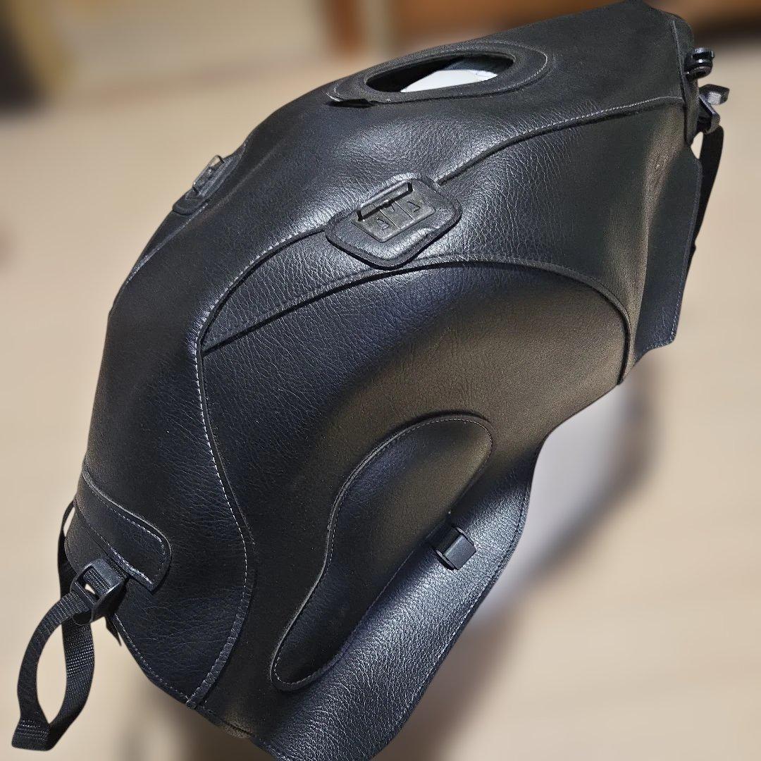 gsx1300r　初期型　Hayabusa バグスター　タンクカバー　99-07