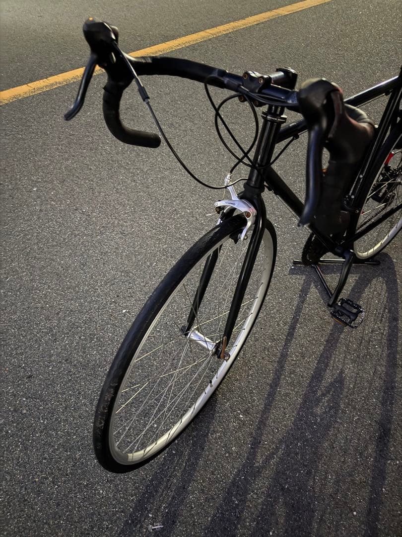 155 自転車 大阪市 【引取り限定】 28インチ 変速付 美品 ロードバイク