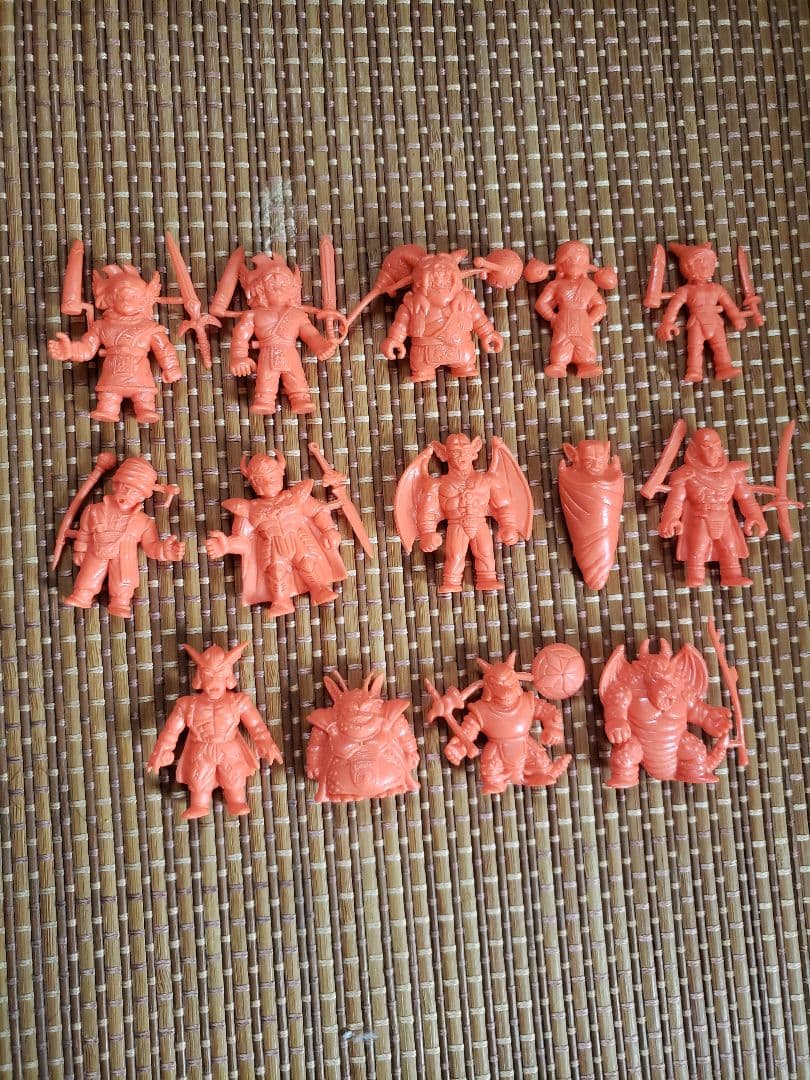 ドラゴンクエスト消しゴムアベル伝説パート1橙　新品未切り　ファミコン　キン消し