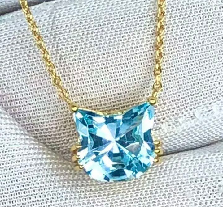 宝石ルース 『限定品！ネコちゃんネックレス！』天然ブルートパーズ　チェーン付