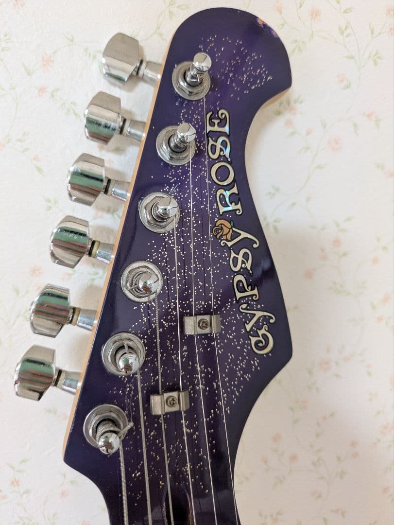 GYPSY ROSE 　ジプシーローズ　パープル エレキギター　ストラトタイプ