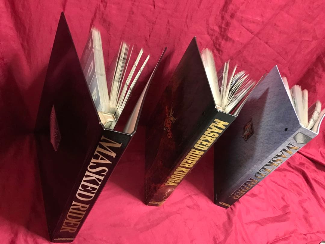 希少　仮面ライダカード&専用アルバム大量まとめ売りレアカードありレトロ