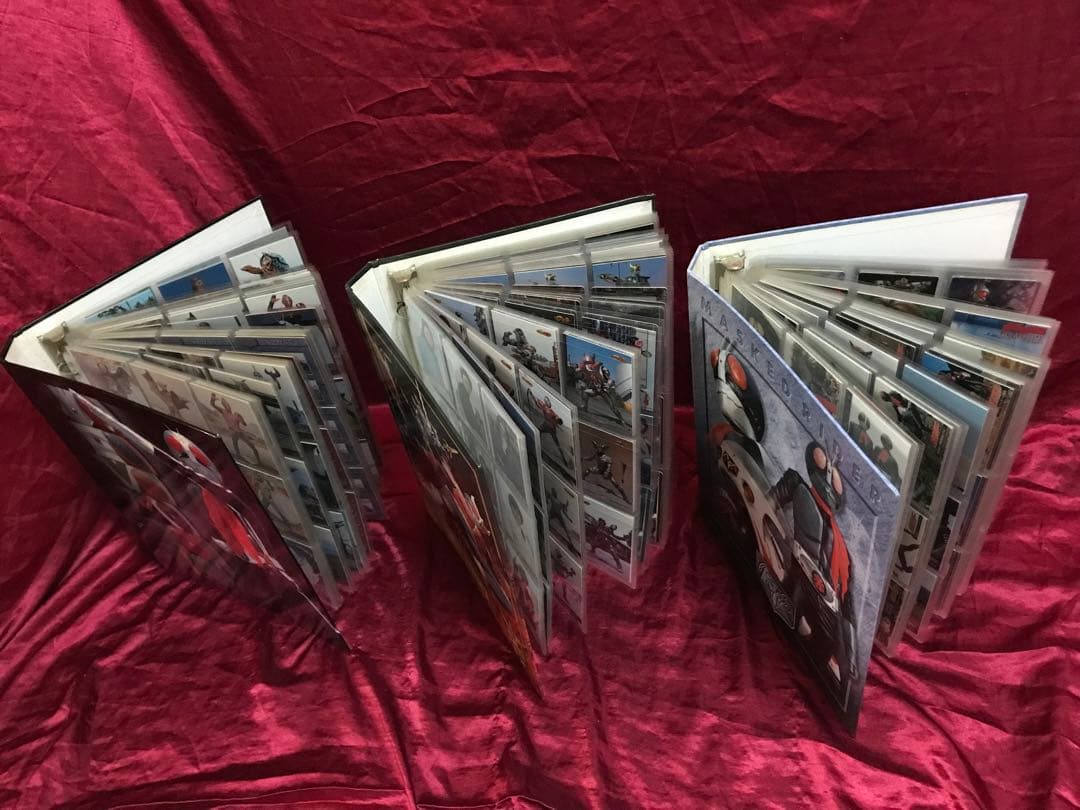 希少　仮面ライダカード&専用アルバム大量まとめ売りレアカードありレトロ