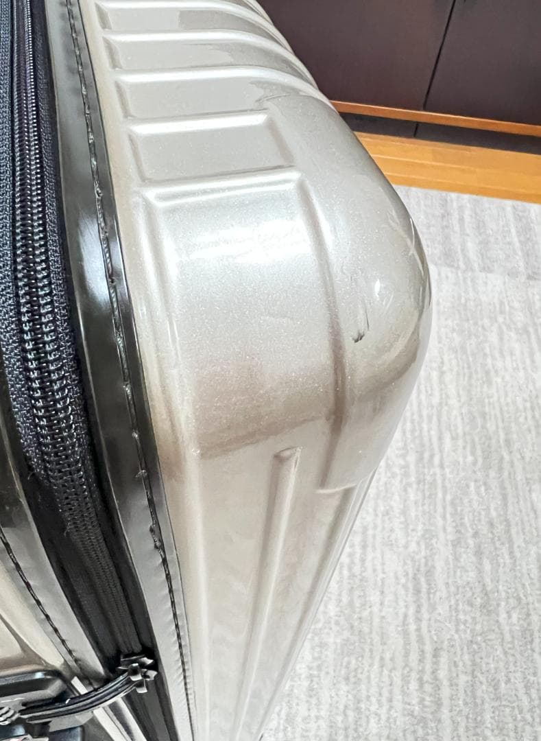 RIMOWA リモワ　サルサ　２輪　８２L　シャンパンゴールド　美品　キャリー