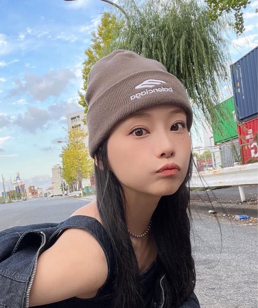 ［重盛さとみ着用］BALENCIAGA スポーツロゴ　ビーニー　-値段交渉可能