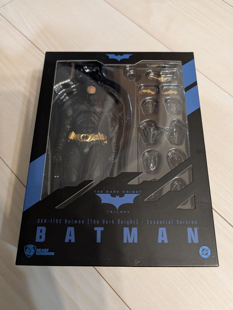 ビーストキングダム ダークナイト バットマン フィギュア